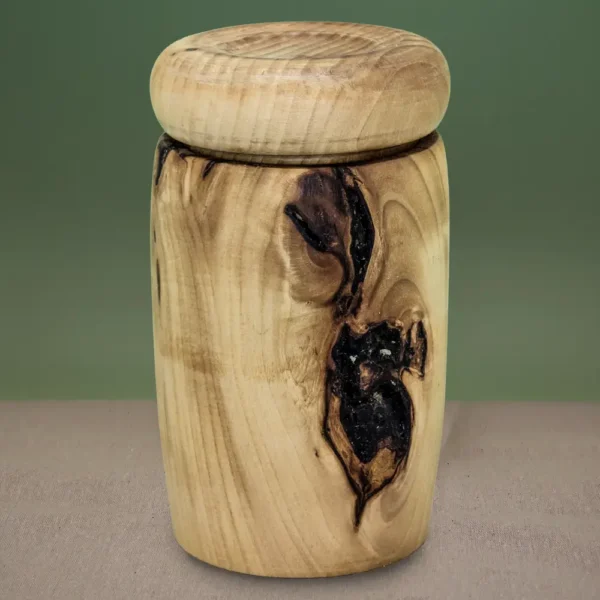 (ca. 90 ml) Handgemaakte houten urn van Populierhout - Stille Kern (hoogte 17 cm)
